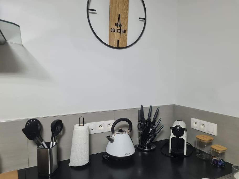 Bienvenue Chez Angele Homes 1 Apartment *